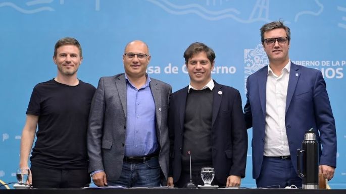 Kicillof suscribió un convenio para reacondicionar el autódromo Juan Manuel Fangio de Balcarce