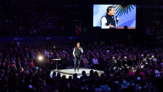 El concejal Velázquez dijo presente en el Congreso Nacional del Frente Renovador