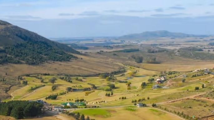 Robo comando: Delincuentes armados asaltaron El Valle de Tandil