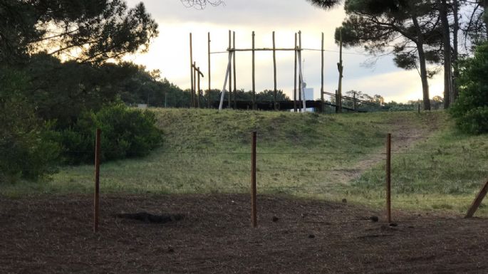 Alambrado del Campo Scout: "Era más barato cortar los caminos de las motos"