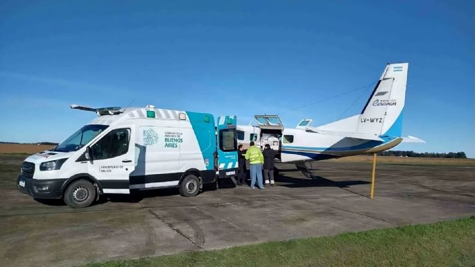 Emet, el bebé trasladado a La Plata en avión sanitario, sería operado este viernes