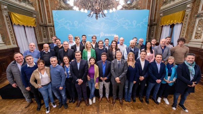 Encuentro clave con intendentes: Axel Kicillof refuerza la unidad del Frente de Todos en la Provincia