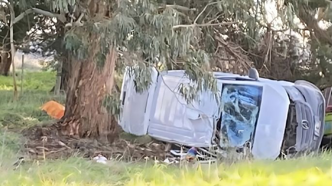 Vuelco fatal en la Ruta 88: La combi viajaba de Claromecó hacia Mar del Plata