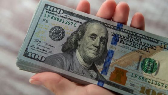 El dólar blue cae y le da un respiro al Gobierno
