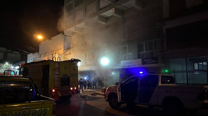 El impactante incendio de la Galería Central en fotos