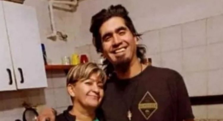 Bolivia: Le negaron la atención a un joven argentino apuñalado y murió