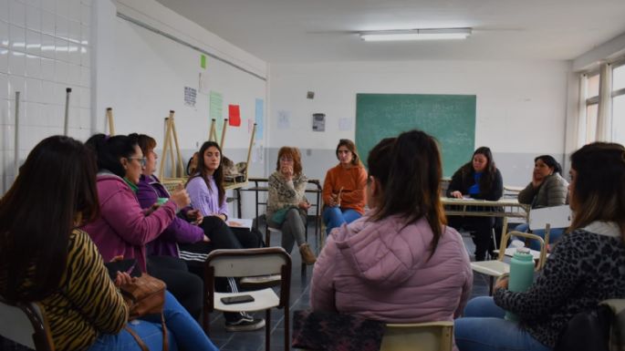 Segundo encuentro transfeminista de mujeres y disidencias en red en la Escuela Orillas del Quequén