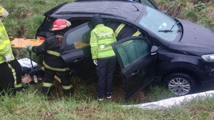 Choque de camionetas en la Ruta 226 dejó a una pareja gravemente herida