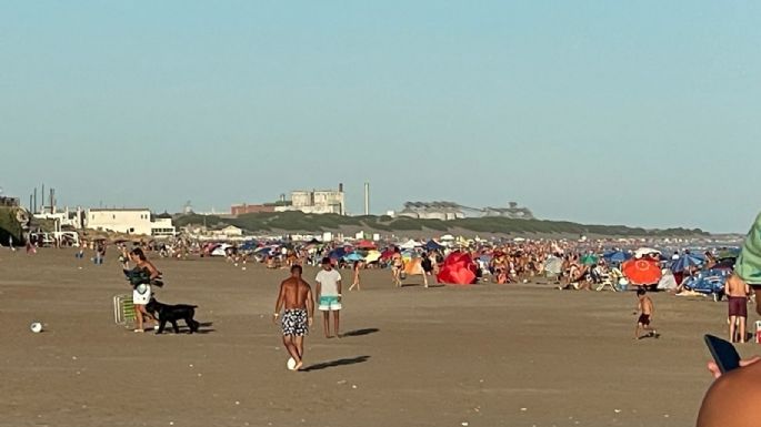 Declaran a este 24 de enero como el mejor día de playa de los últimos 15 años