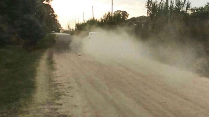 Sin provisión de agua ni riego en las calles los concejales piden explicaciones por el polvillo de las calles de tierra en Necochea y Quequén