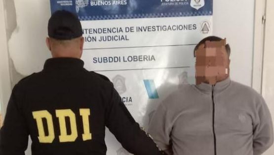 Detuvieron a un hombre por violar repetidamente el arresto domiciliario