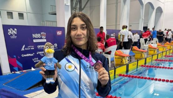 Guadalupe Angiolini brilla en Bahréin: Medalla de bronce en los 50 metros mariposa