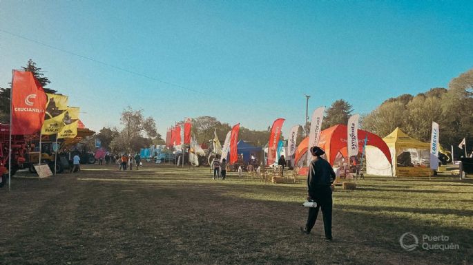 La 50° Expo Balcarce recibió a Puerto Quequén con un stand interactivo