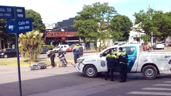 Reclaman un semáforo luego de un accidente en moto en 59 y 44