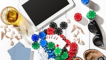 ¿Pueden los casinos en línea formar parte de los programas turísticos?