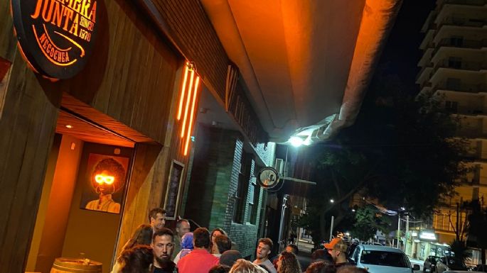 Se viene el aniversario de Primera Junta y va a “tirar la casa por la ventana”: Bandas en vivo en la calle 64, gastonomía y cerveza artesanal