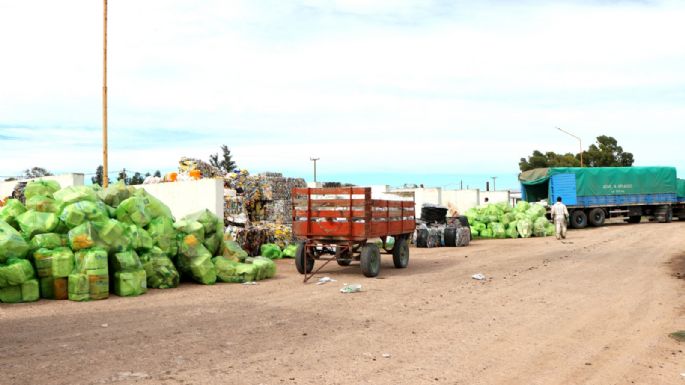 Reciclaron más de 5500 bidones de agroquímicos en San Cayetano