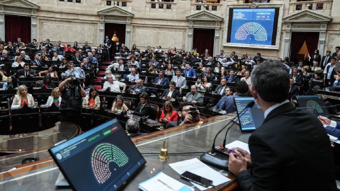 Otra derrota que Milei no vio: La ley Ómnibus volvió a comisión porque perdían la votación