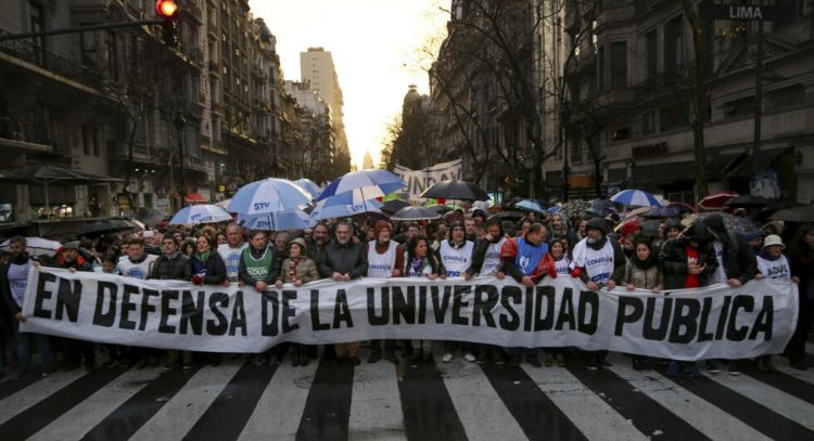 El Gobierno Nacional cuestiona la marcha de las Universidades y dice que no dará fondos
