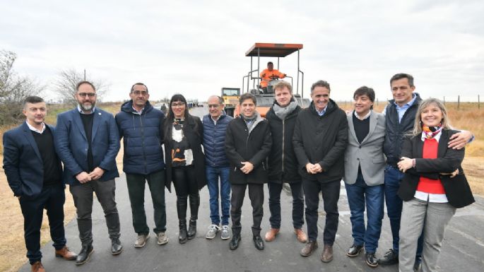 Kicillof inauguró la obra de suministro de gas natural en Pirovano: “Para esto está el Estado”