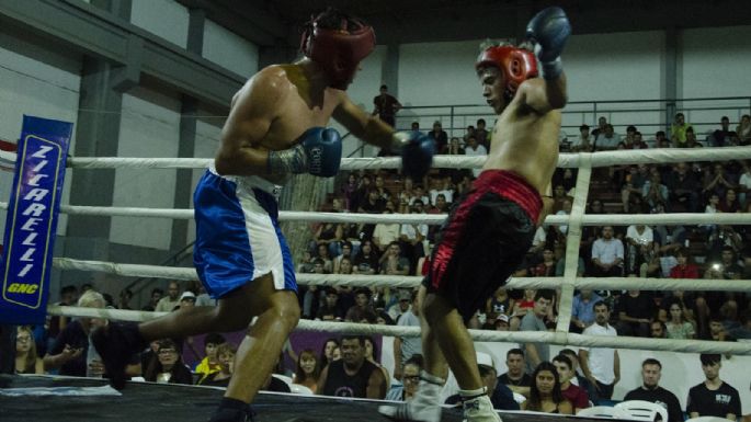 Gran festival de boxeo en Necochea: Más de treinta boxeadores locales en acción