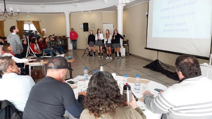 Lobería: Estudiantes secundarios crearon un inhibidor de arranque de coches para cuando el conductor está alcoholizado