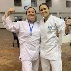 Plata y bronce para karatecas locales en Mar del Plata