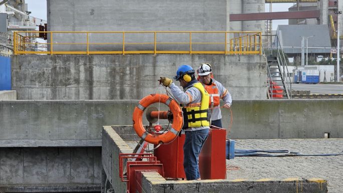 Puerto Quequén realizó un simulacro de emergencia para validar procedimiento de Hombre al Agua