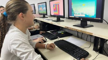 Olimpíadas matematicas online con IA: Premios de hasta 1000 dólares por escuela