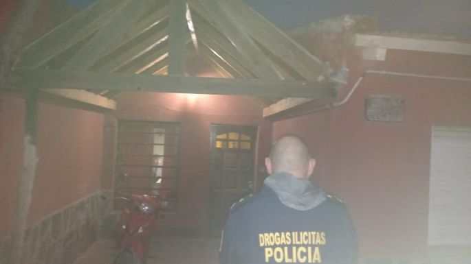 Detuvieron a un hombre vinculado a la venta de cocaína