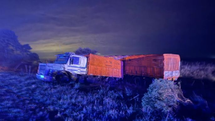 Otra tragedia en la Ruta 55: Un muerto tras el choque entre un auto y un camión